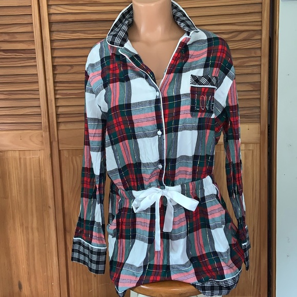 Victoria's Secret Other - Victoria’s Secret plaid flannel romper size large. 3/4 sleeve super cute comfy.